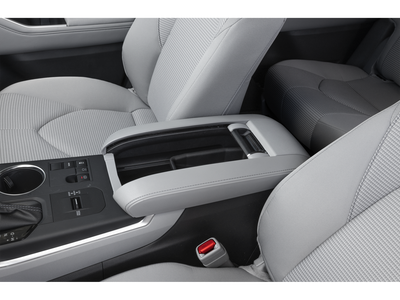 2025 Toyota Highlander LE
