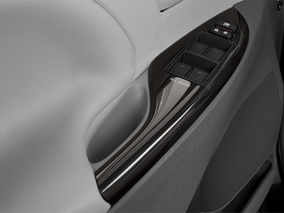 2014 Toyota Sienna XLE 8-Passenger