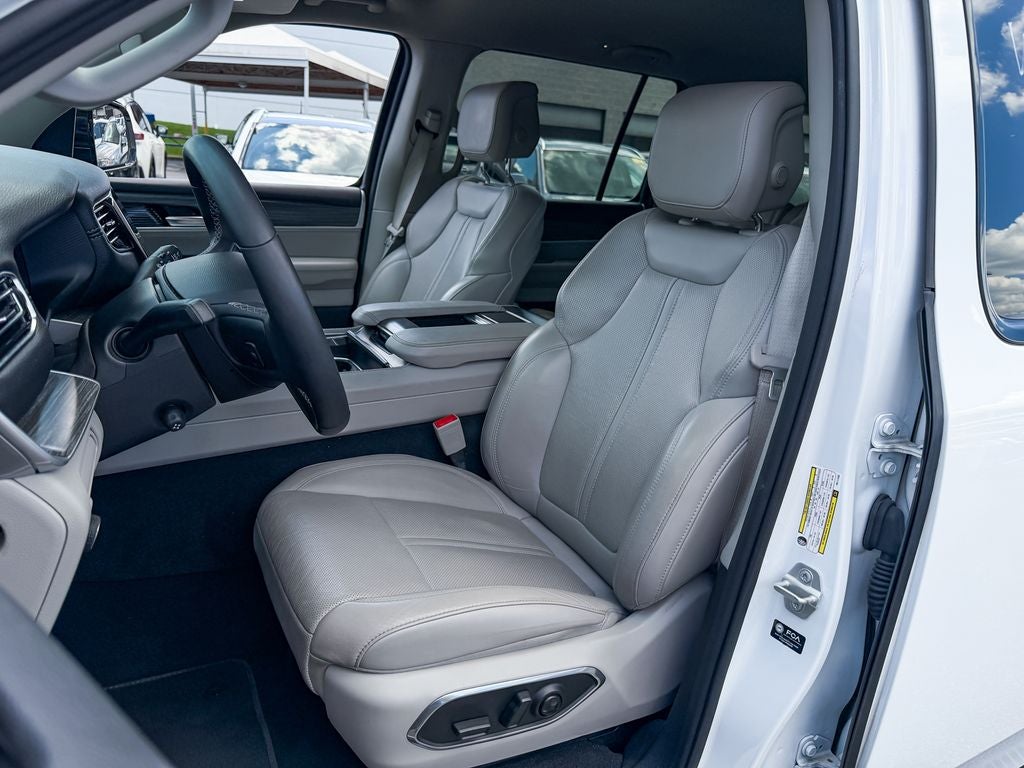 2024 Jeep Wagoneer L Series III