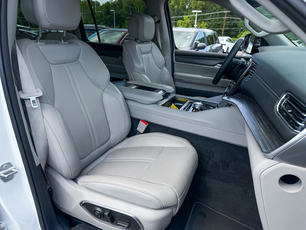 2024 Jeep Wagoneer L Series III