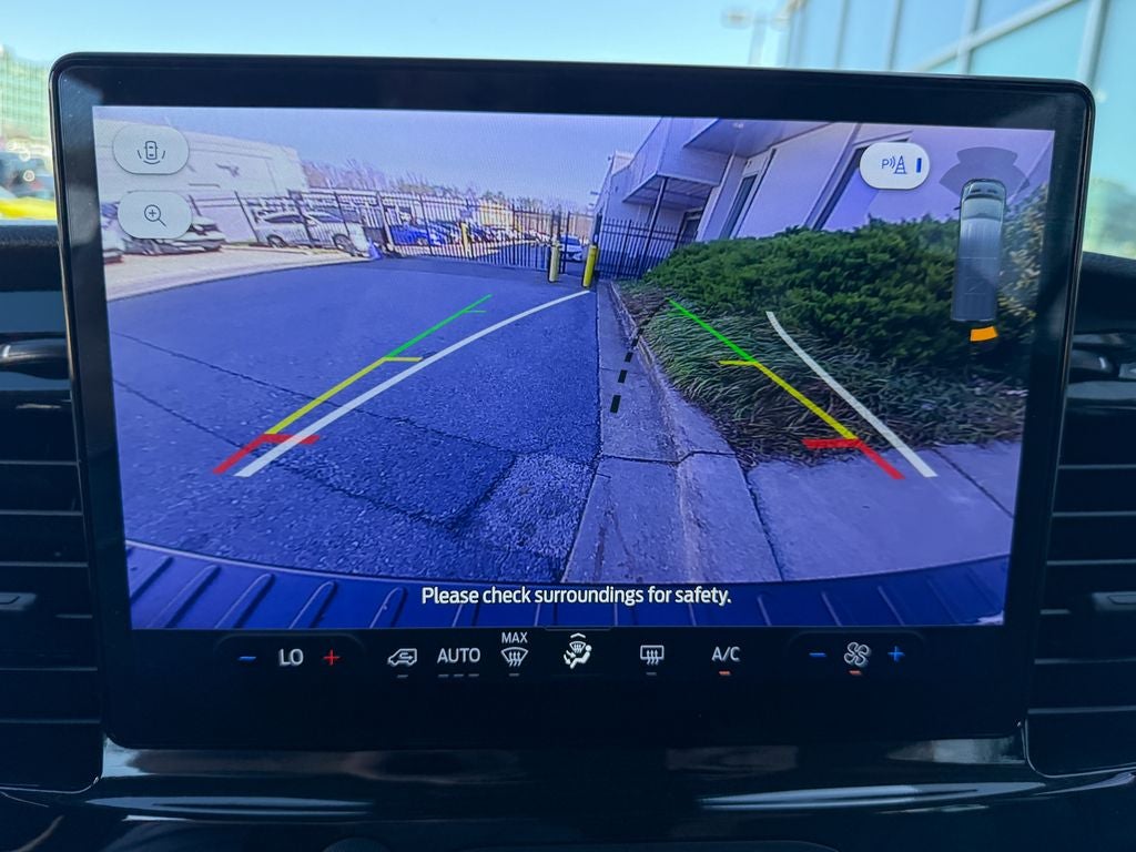 2024 Ford Transit-350 XLT 15 Passenger