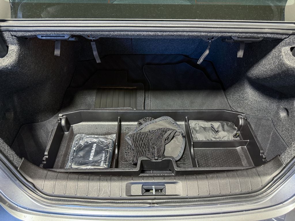 2023 Nissan Maxima SR