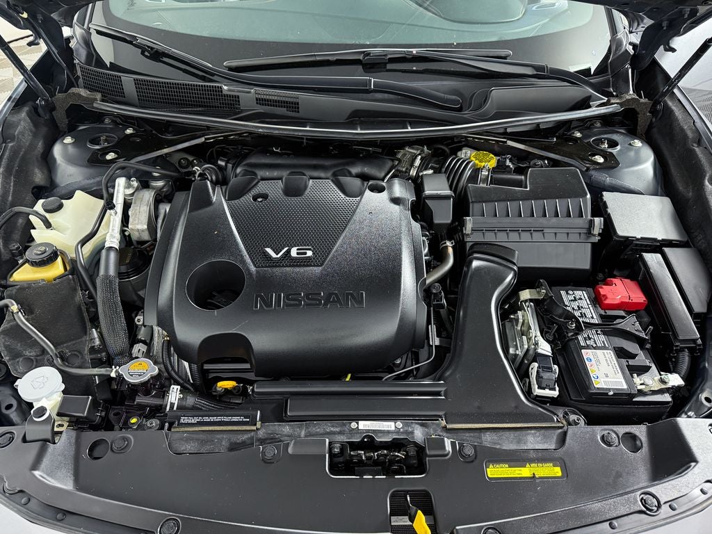 2023 Nissan Maxima SR