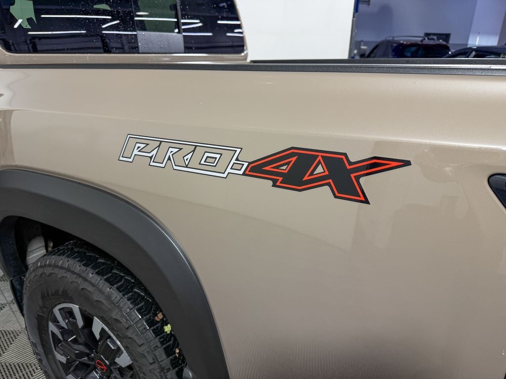 2024 Nissan Frontier PRO-4X