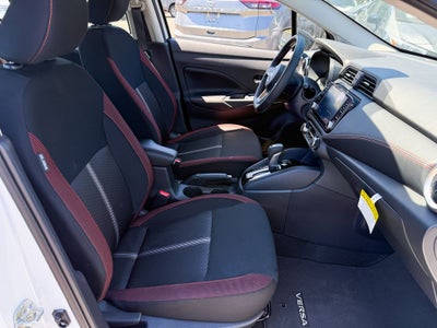 2025 Nissan Versa 1.6 SR