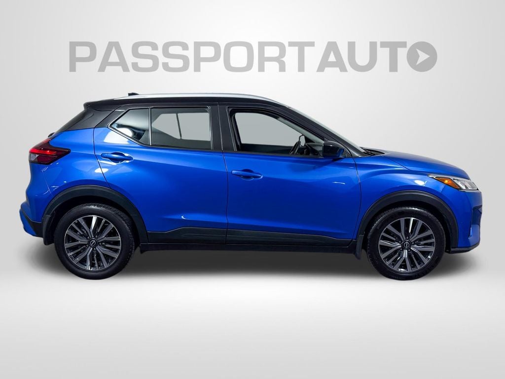 2022 Nissan Kicks SV
