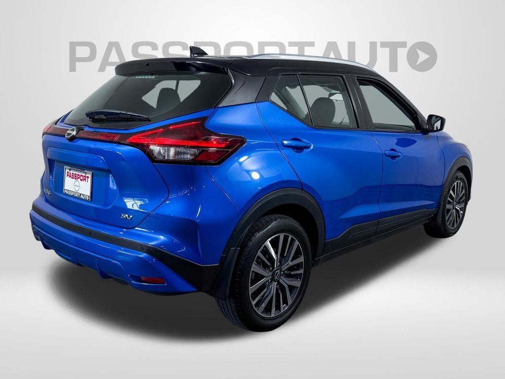 2022 Nissan Kicks SV