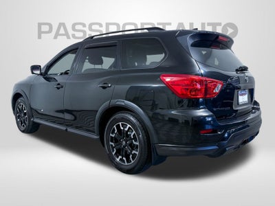 2020 Nissan Pathfinder SL