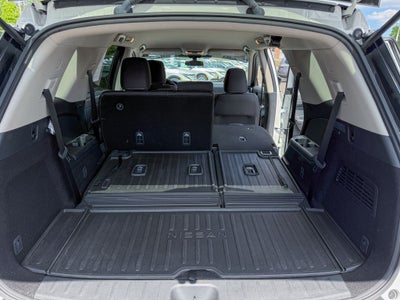 2024 Nissan Pathfinder S
