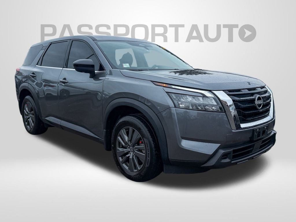 2024 Nissan Pathfinder S