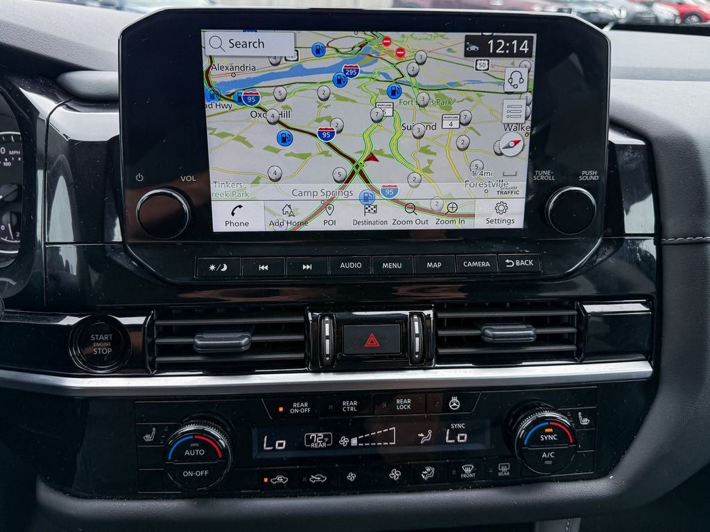 2025 Nissan Pathfinder SL