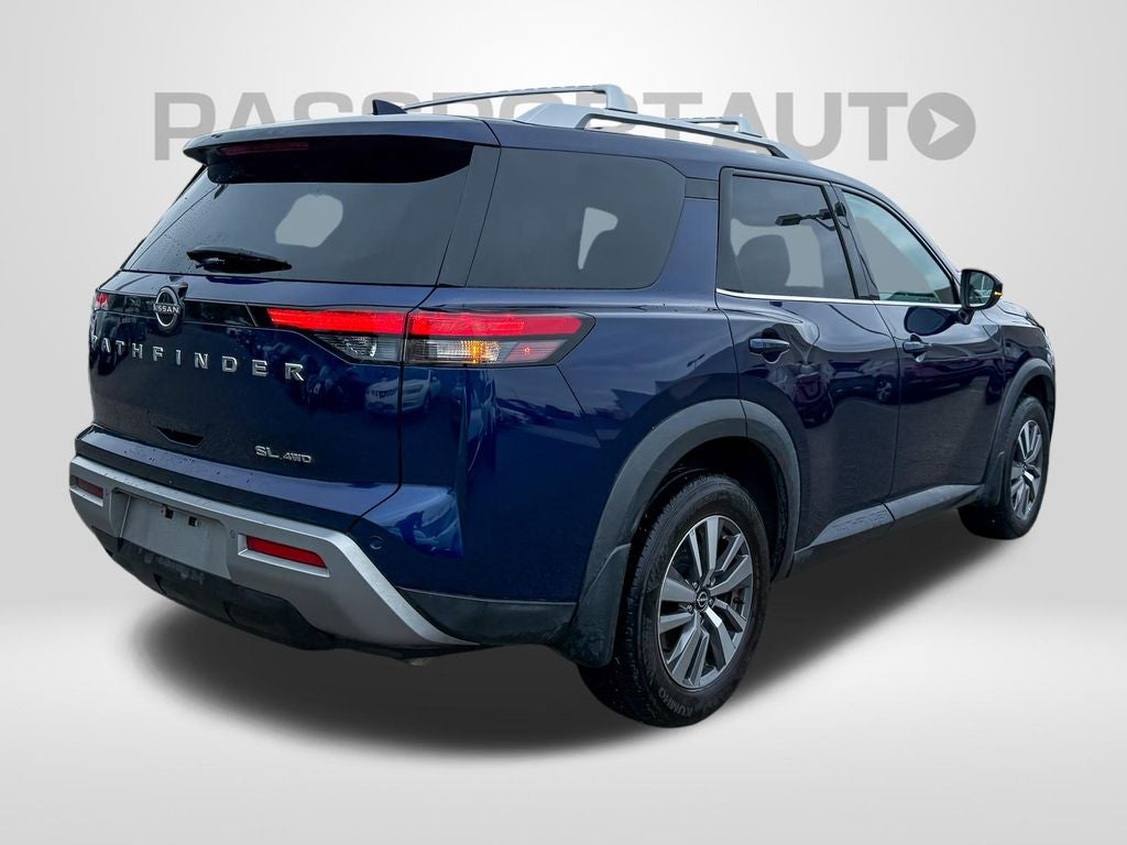 2024 Nissan Pathfinder SL