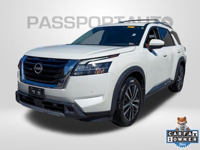 2023 Nissan Pathfinder Platinum