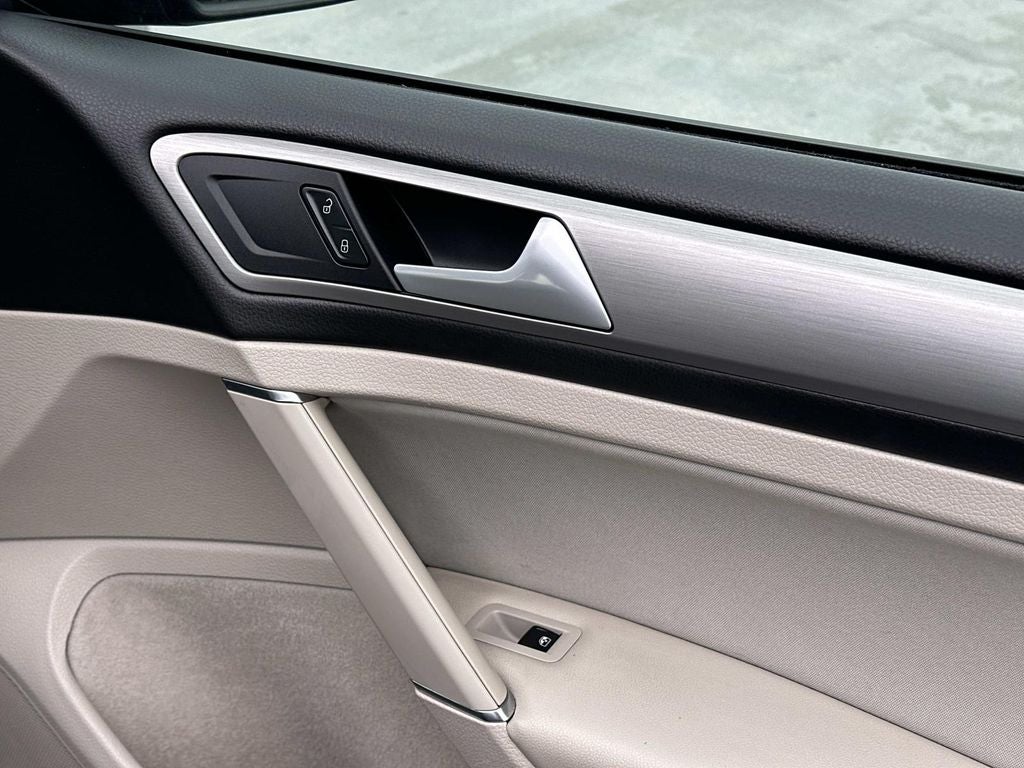 2016 Volkswagen Golf TSI S 4-Door