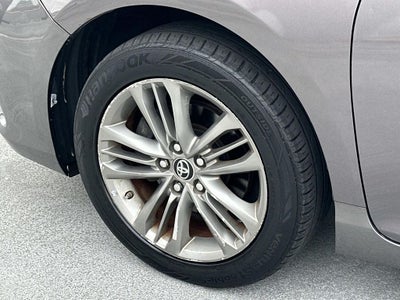 2016 Toyota Camry XLE