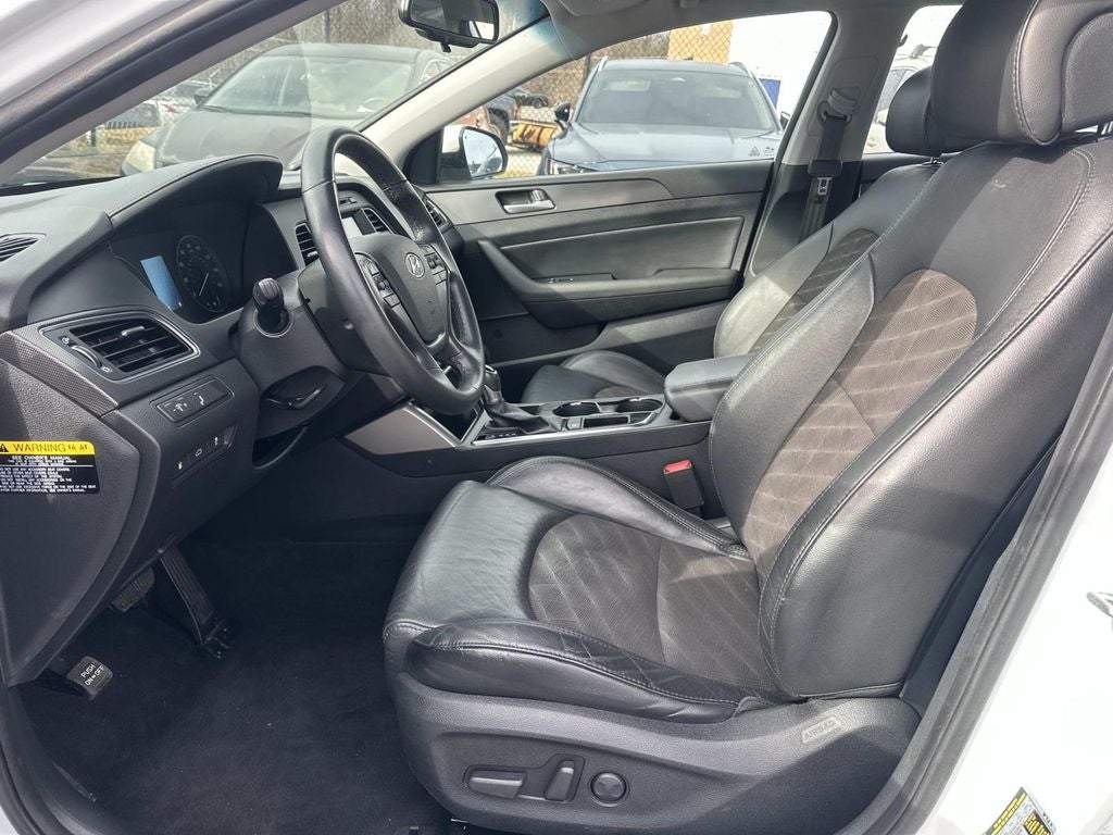2016 Hyundai Sonata Base