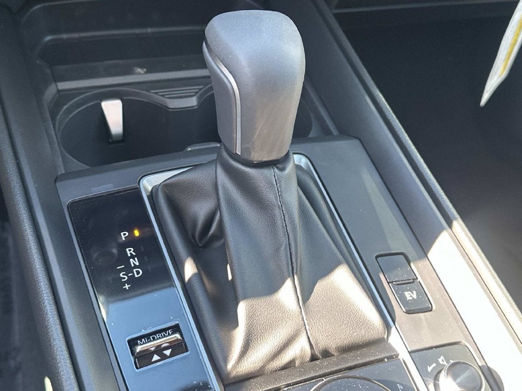 2026 Mazda Mazda CX-50 Hybrid Preferred AWD
