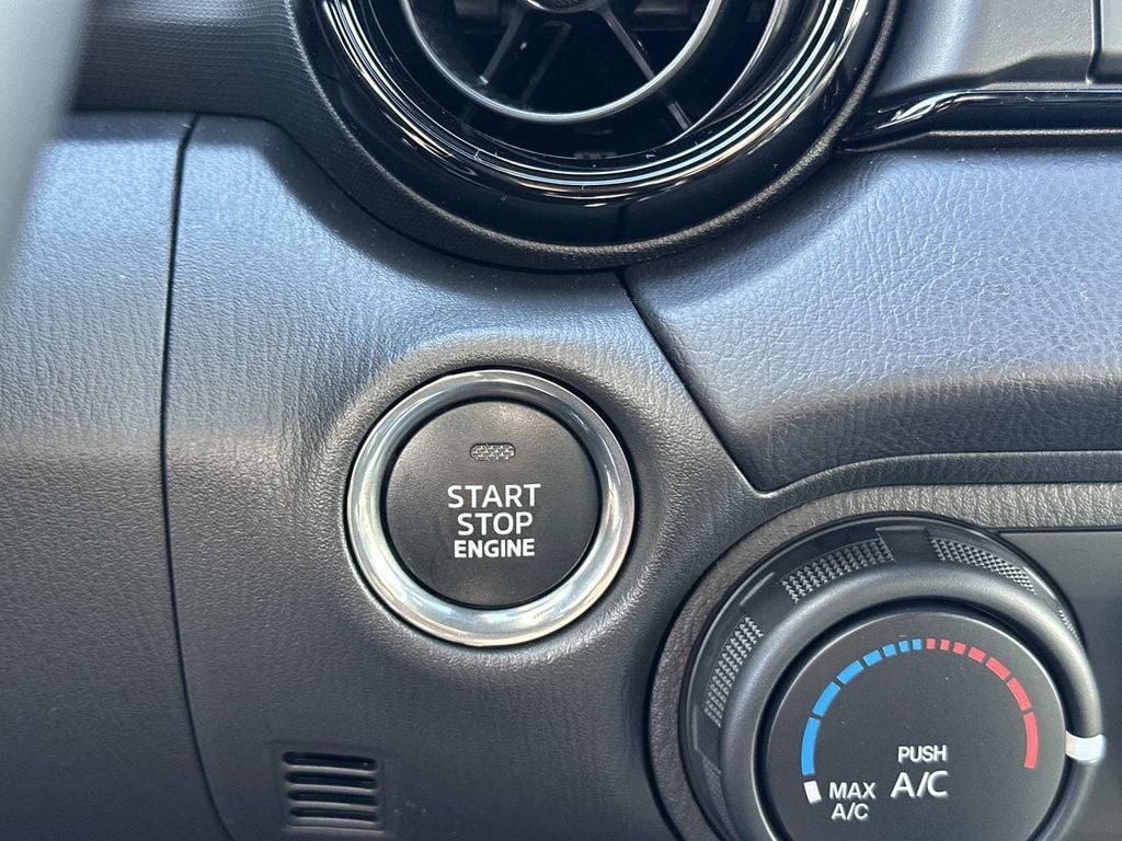 2025 Mazda Mazda MX-5 Miata Club