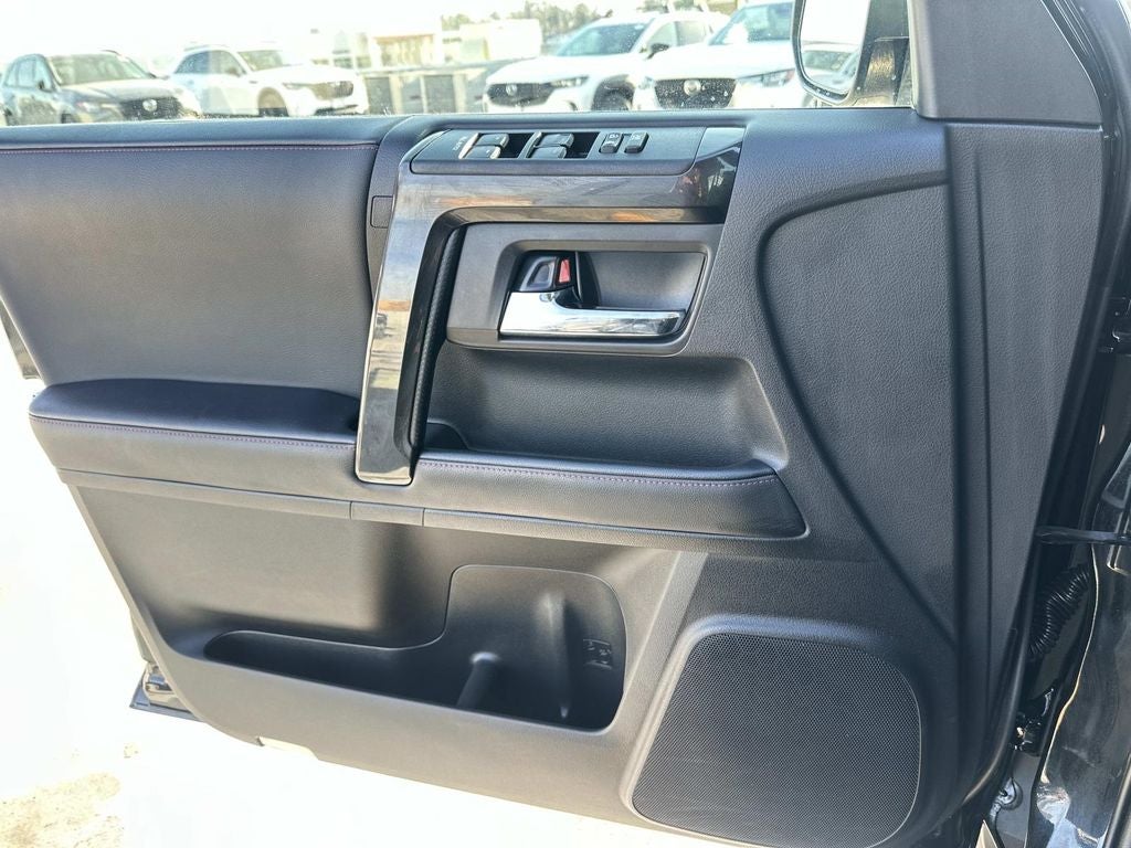 2024 Toyota 4Runner TRD Off-Road