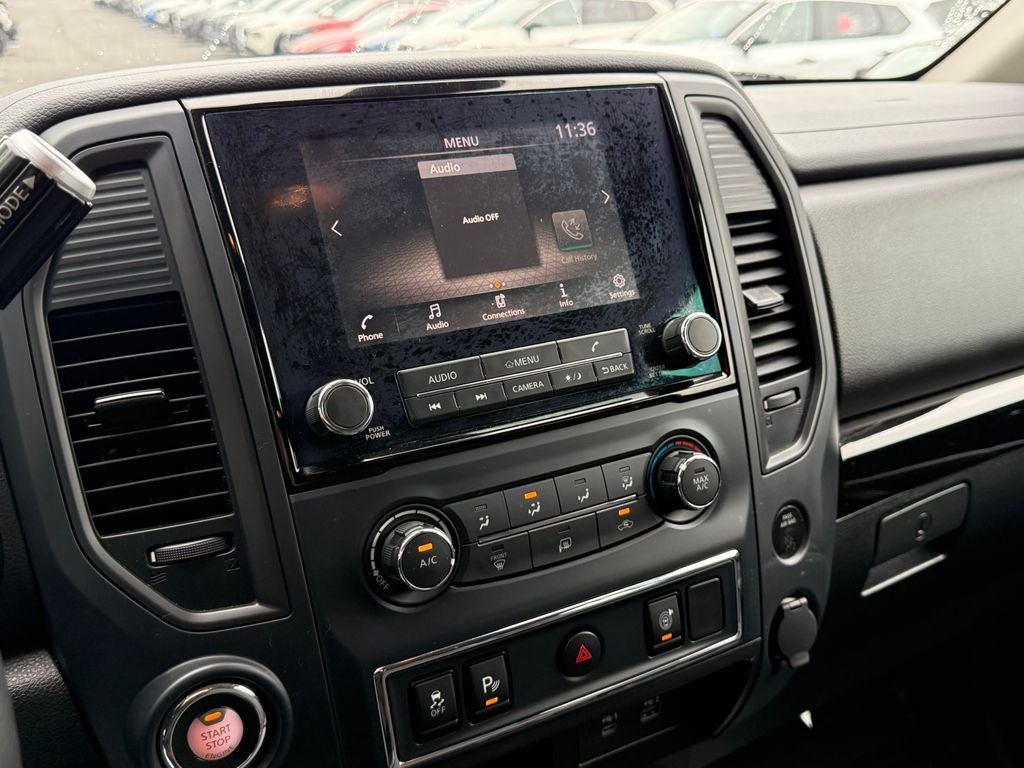 2024 Nissan Titan SV