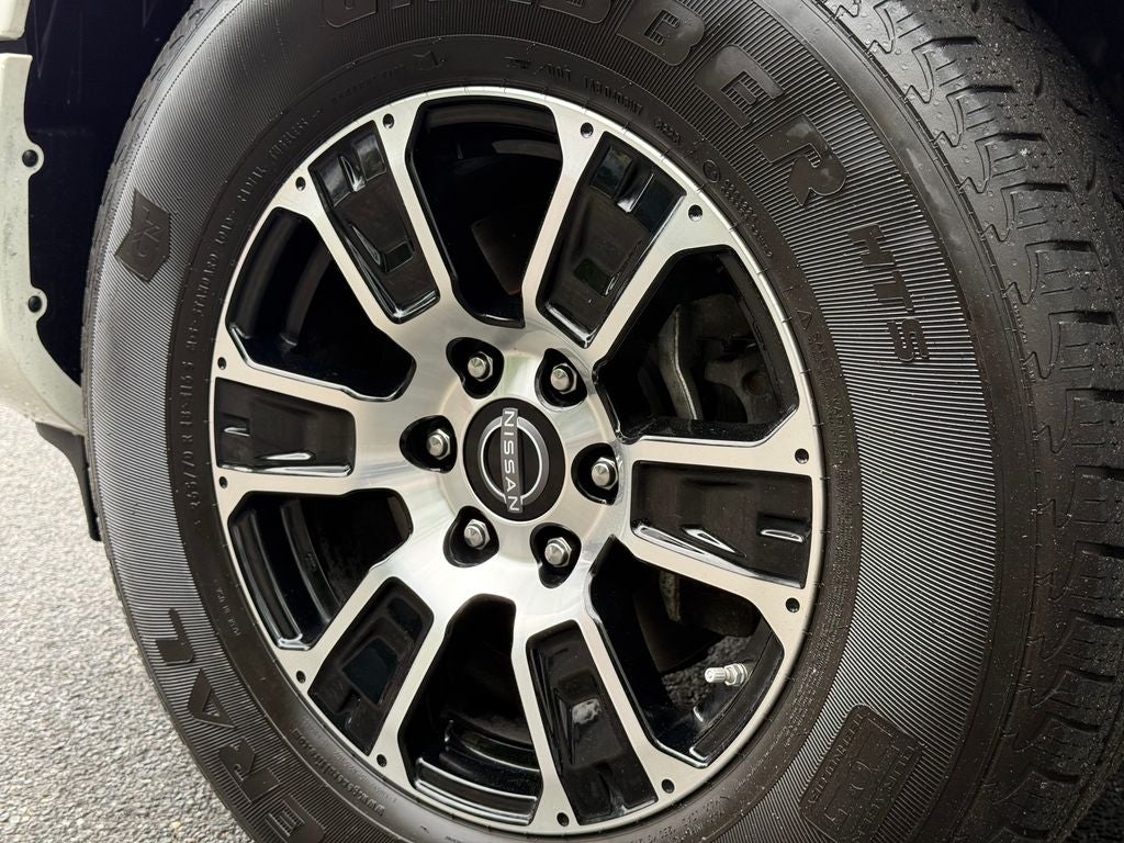 2024 Nissan Titan SV