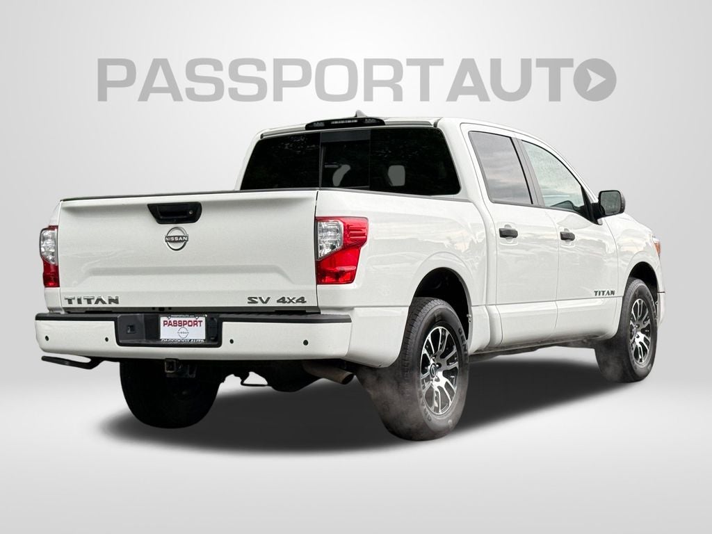 2024 Nissan Titan SV
