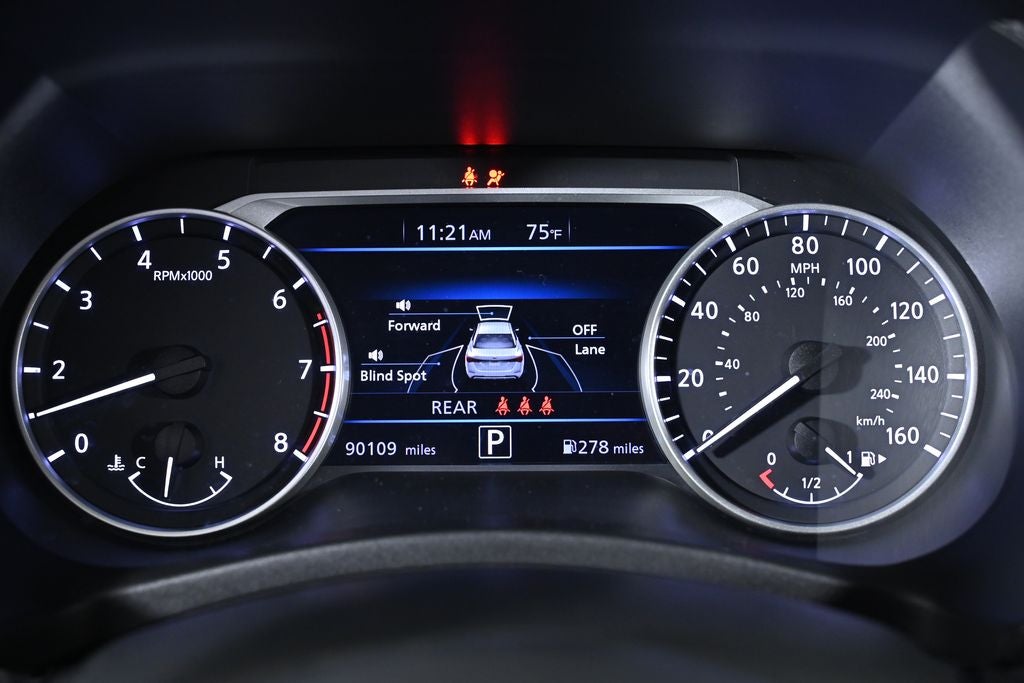 2023 Nissan Sentra SR Certified Select