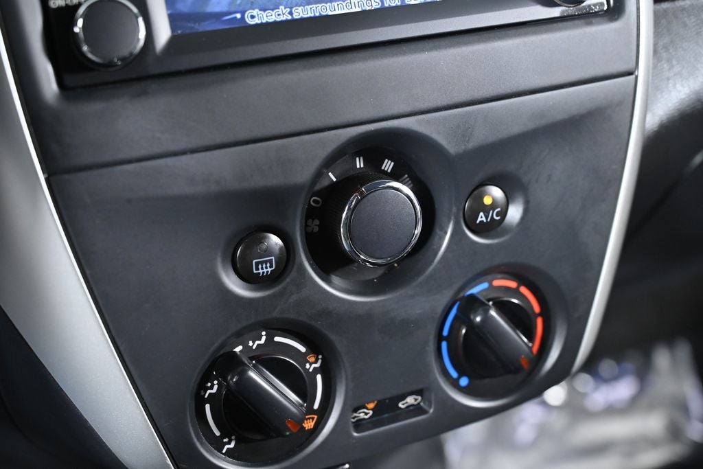 2016 Nissan Versa 1.6 SL