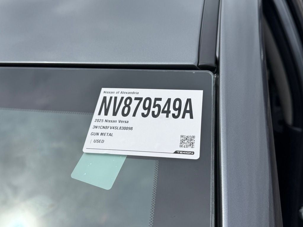 2025 Nissan Versa 1.6 SR Nissan Certified