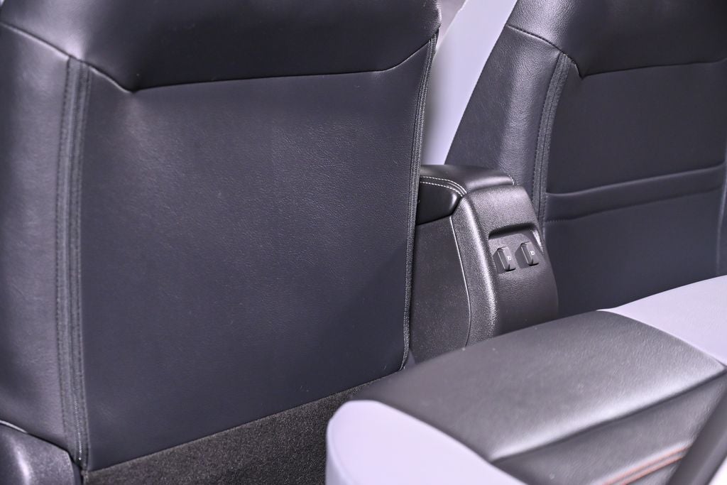 2023 Nissan Kicks SR Nissan Certified