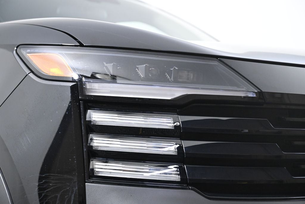 2025 Nissan Kicks SR Nissan Certified