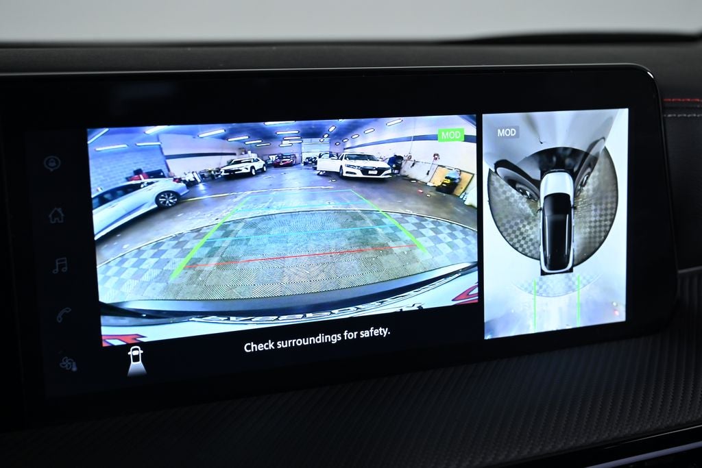 2025 Nissan Kicks SR Nissan Certified