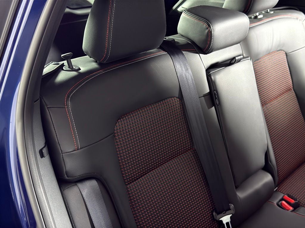 2025 Nissan Kicks SR Nissan Certified