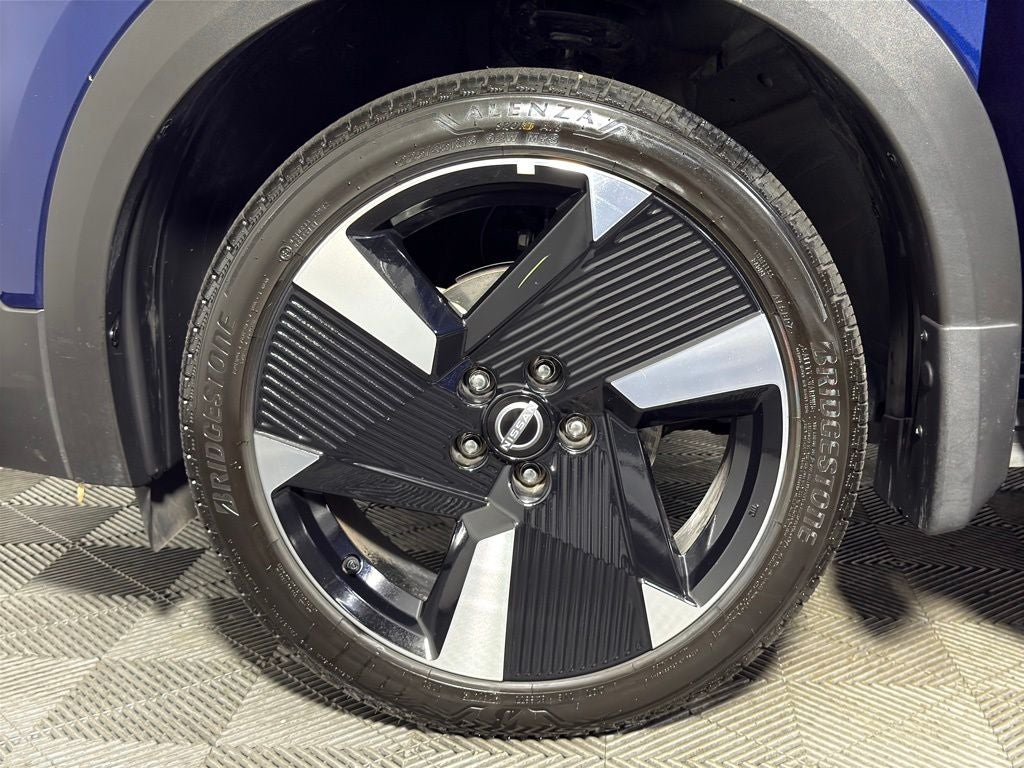 2025 Nissan Kicks SR Nissan Certified