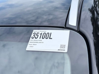 2025 Nissan Kicks SR