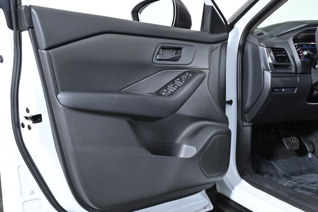 2025 Nissan Rogue S Nissan Certified