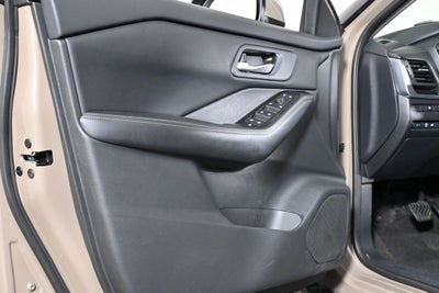 2024 Nissan Rogue SV Nissan Certified