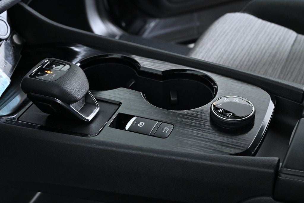 2023 Nissan Rogue SV Nissan Certified