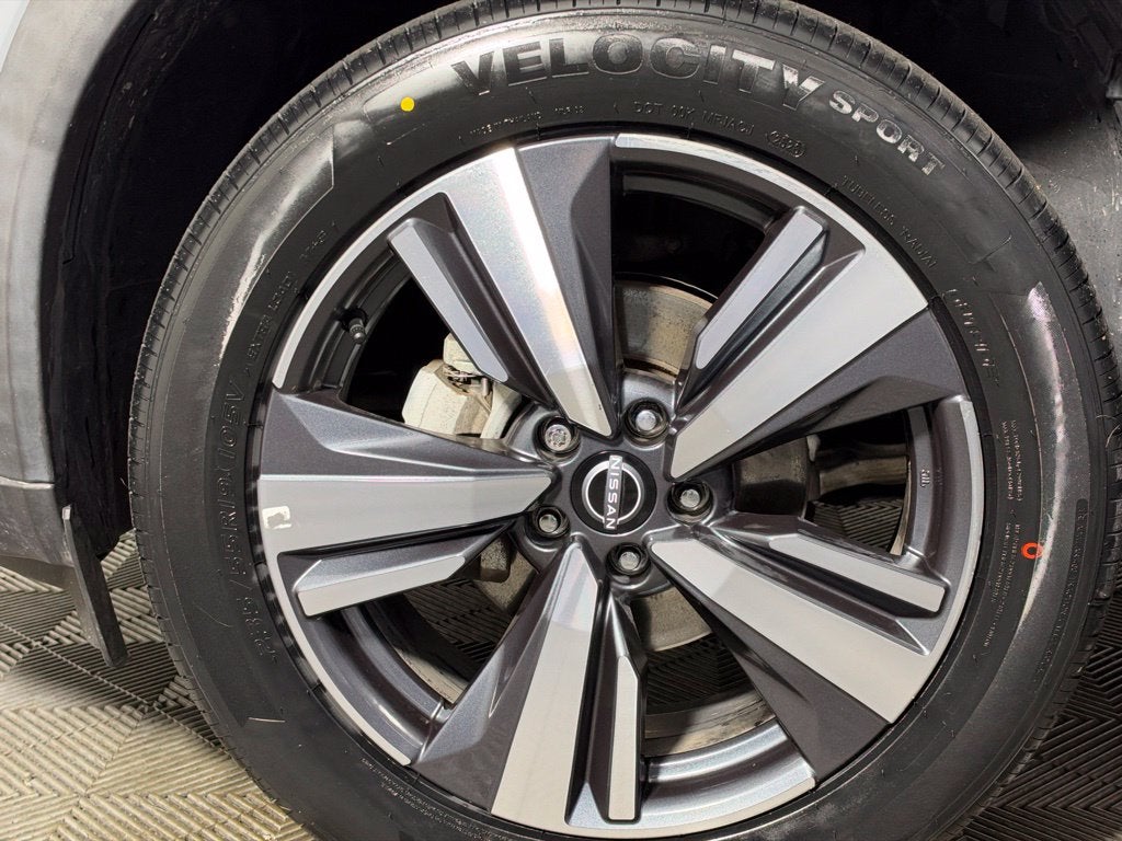 2022 Nissan Rogue SL Nissan Certified