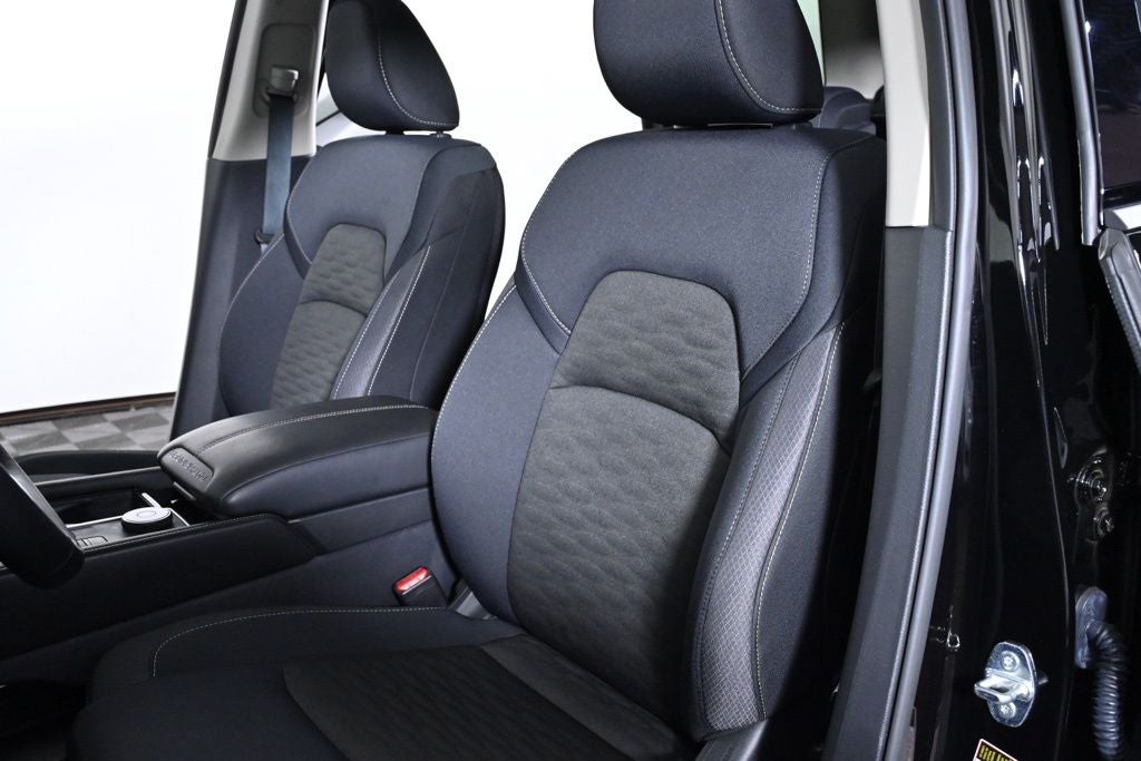2025 Nissan Pathfinder SV Nissan Certified