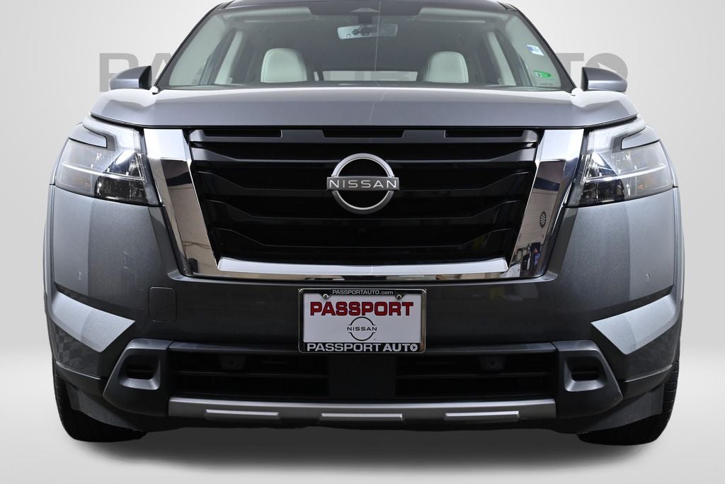 2024 Nissan Pathfinder SL Nissan Certified