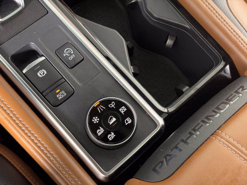 2023 Nissan Pathfinder Platinum Nissan Certified