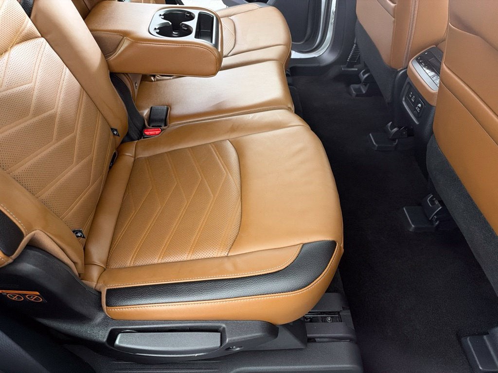 2023 Nissan Pathfinder Platinum Nissan Certified