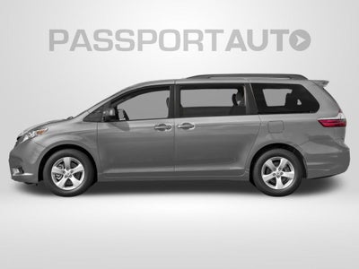 2015 Toyota Sienna LE 8 Passenger
