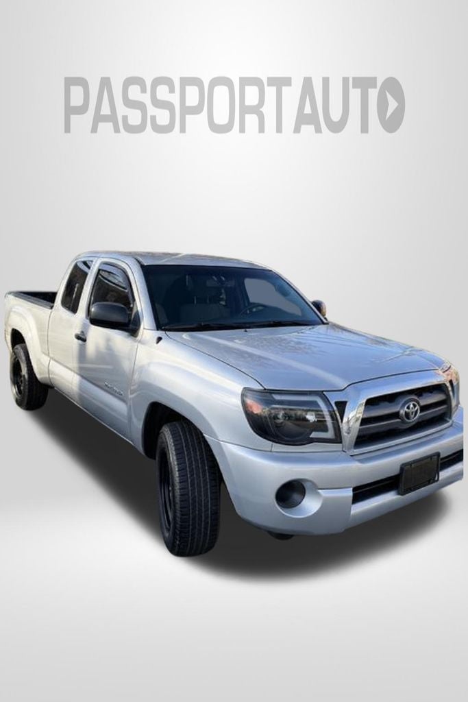 2010 Toyota Tacoma 2WD Access I4 MT (Natl)