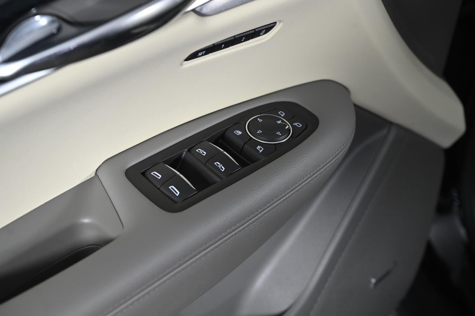 2024 Cadillac XT6 FWD Premium Luxury