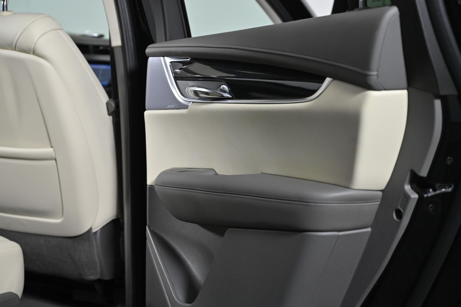 2024 Cadillac XT6 FWD Premium Luxury