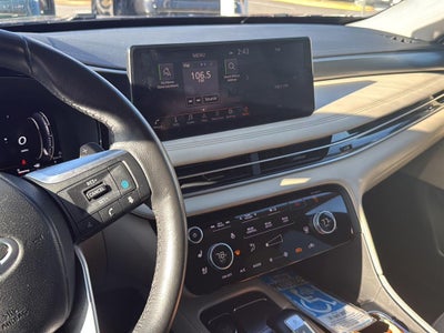 2022 INFINITI QX60 LUXE