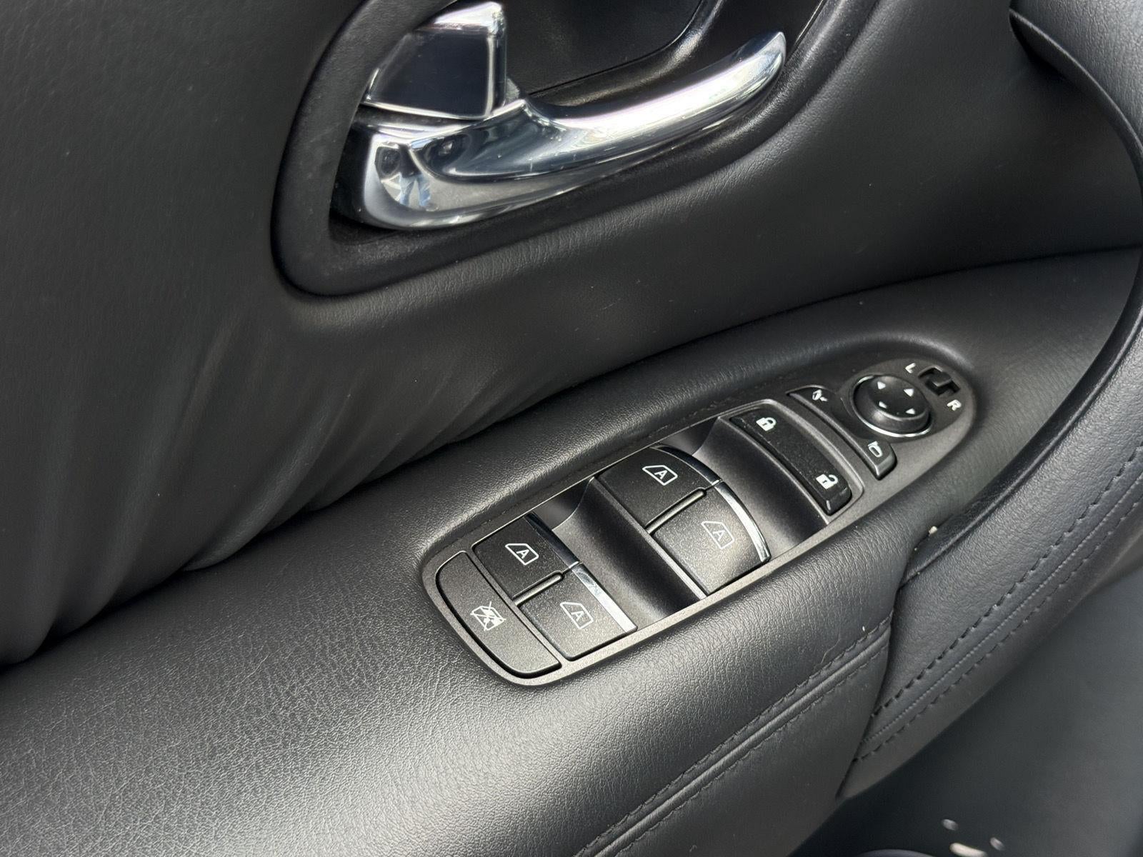 2013 INFINITI QX56 4WD 4dr