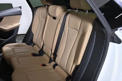 2023 Audi Q8 Premium Plus